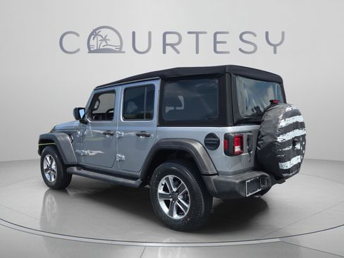 Used 2020 Jeep Wrangler Unlimited Sport S AWD/4WD image 3