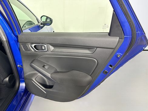 Used 2024 Honda Civic Sport image 28