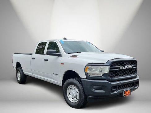 Used 2019 RAM 2500 Tradesman AWD/4WD image 1