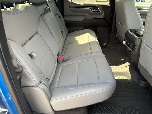 Certified 2024 Chevrolet Silverado 1500 RST image 26