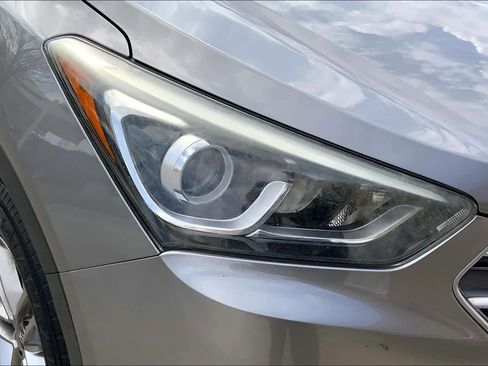 Used 2018 Hyundai Santa Fe Sport w/ 2.4L Value Package 02 image 26