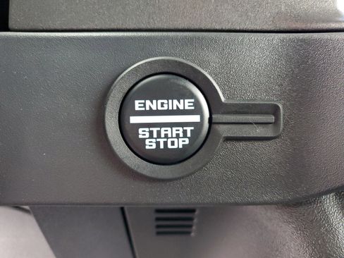 Certified 2025 Ford Bronco Badlands image 29