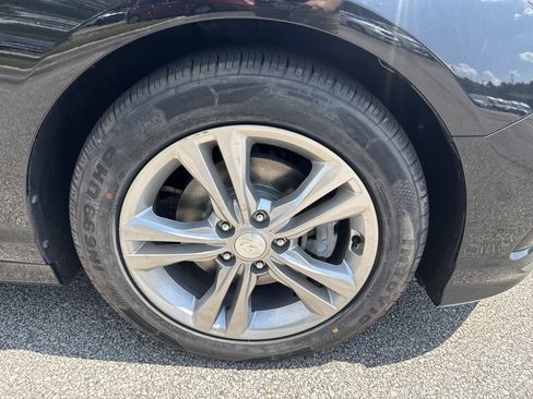 Used 2019 Hyundai Sonata SEL FWD image 12