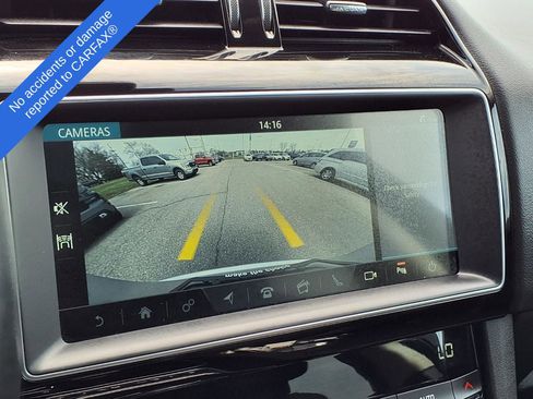 Used 2019 Jaguar F-PACE Premium AWD/4WD image 24