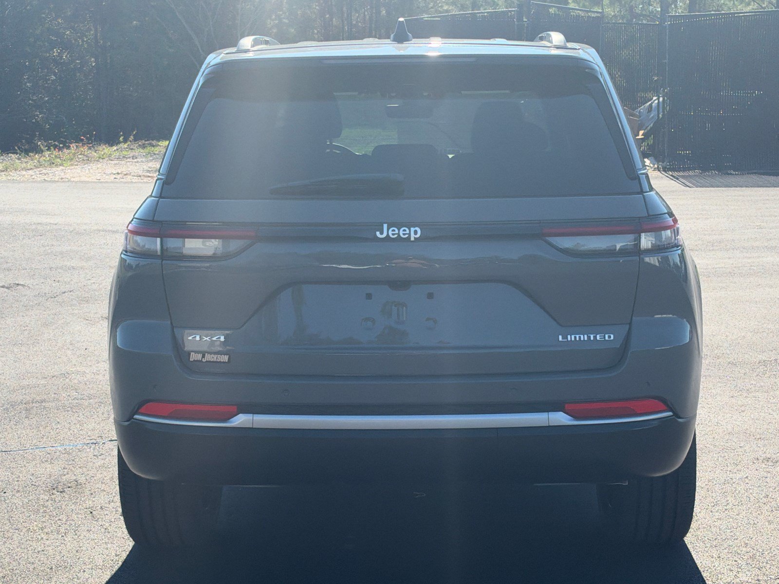 New 2027 Jeep Grand Cherokee Limited AWD/4WD image 6