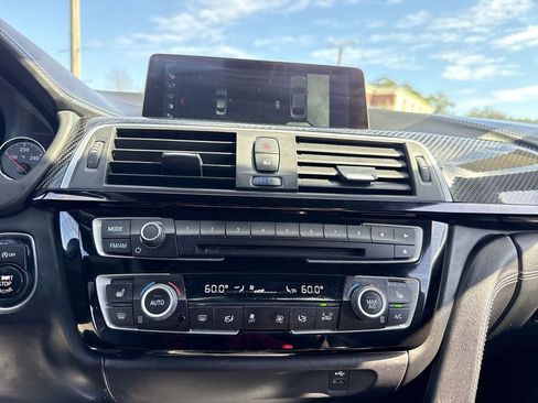 Used 2018 BMW M4 Coupe image 18