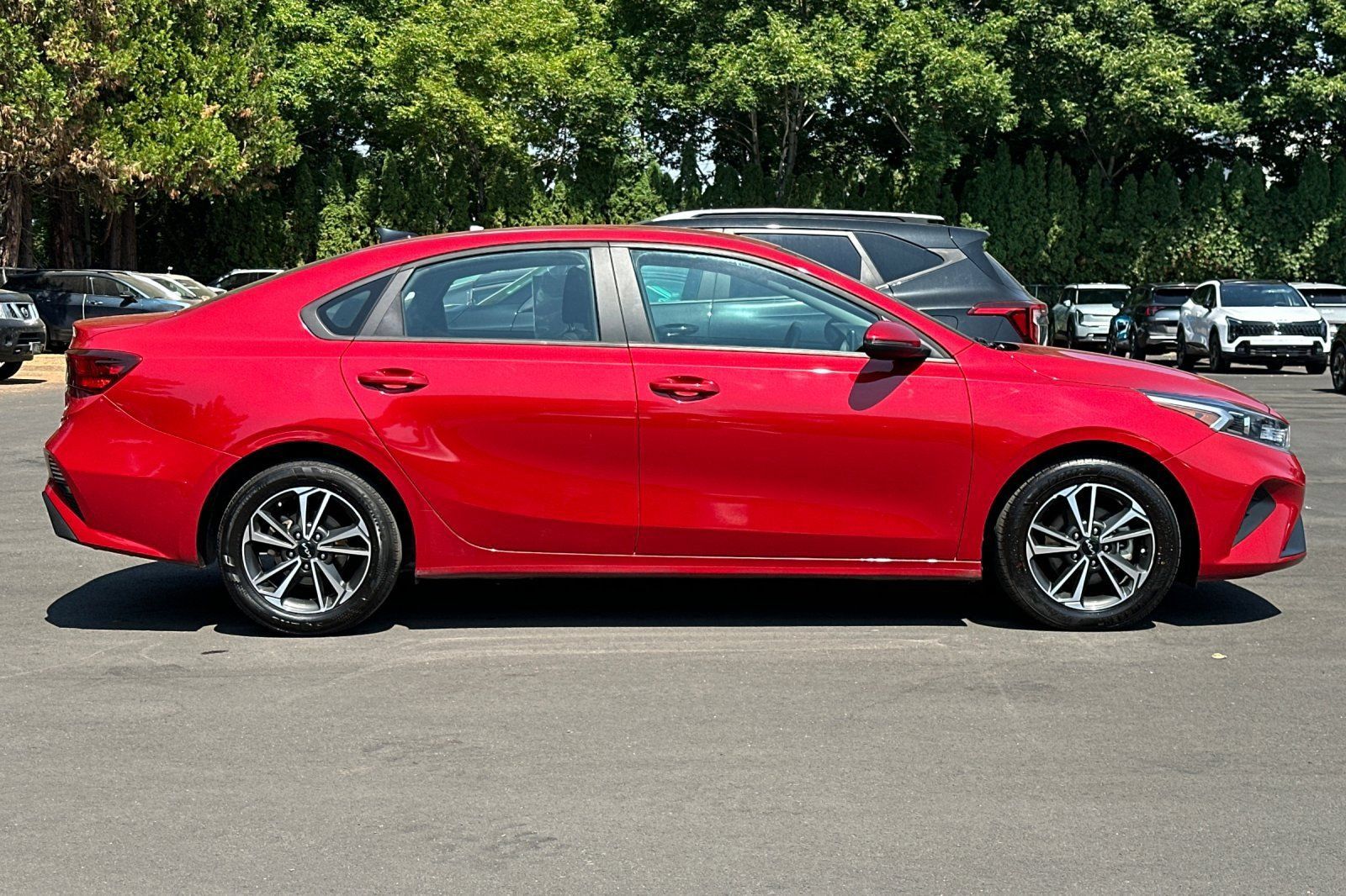 Certified 2024 Kia Forte LXS w/ LXS Technology Package FWD image 3