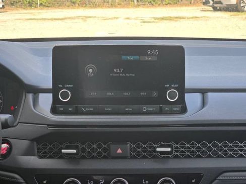 Used 2025 Honda Accord SE image 18