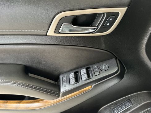 Used 2020 GMC Yukon XL Denali image 12