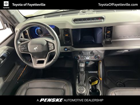 Used 2023 Ford Bronco Badlands AWD/4WD image 5