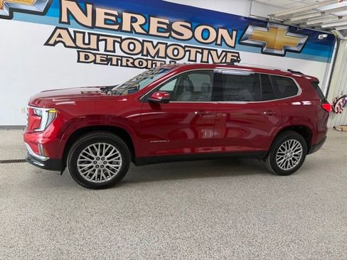 Used 2026 GMC Acadia Denali AWD/4WD image 1