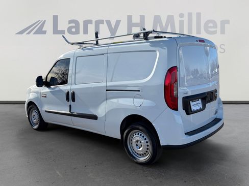 Used 2022 RAM ProMaster City Tradesman image 4