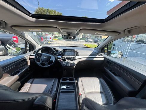 Used 2019 Honda Odyssey EX-L image 10