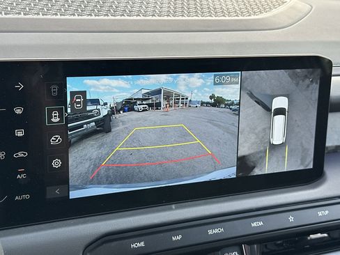New 2027 Kia Telluride SX Prestige X-Pro AWD/4WD image 24