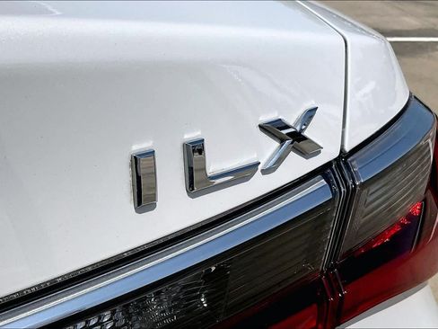 Used 2021 Acura ILX w/ Premium Package FWD image 10