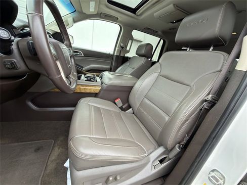 Used 2017 GMC Yukon Denali w/ Open Road Package image 25