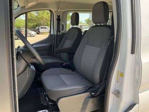 Certified 2022 Ford Transit 350 XLT RWD image 8