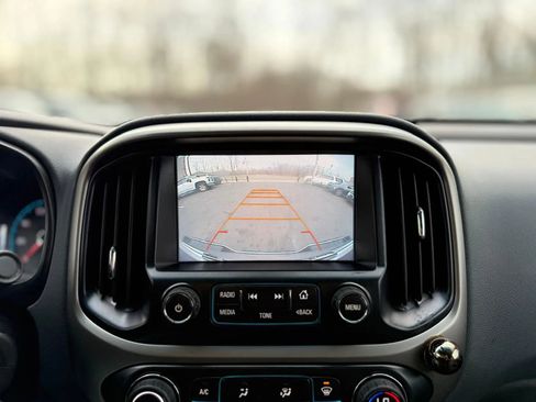 Used 2016 Chevrolet Colorado Z71 image 18