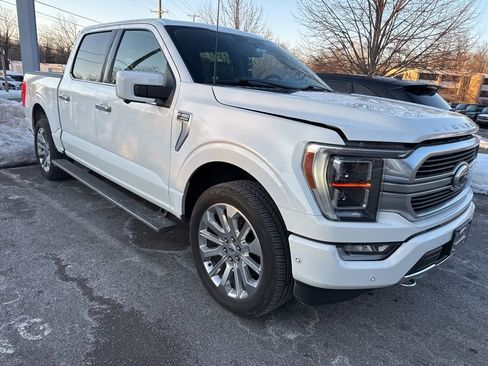 Used 2022 Ford F150 Limited image 3