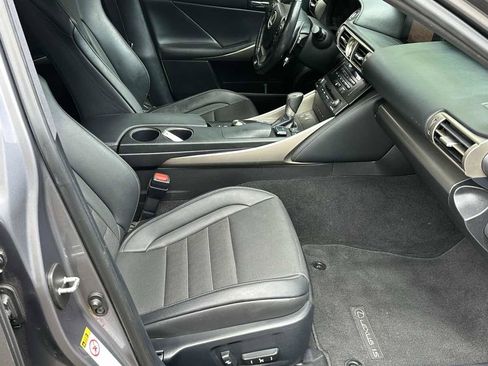 Used 2016 Lexus IS 300 AWD w/ F Sport Package image 18