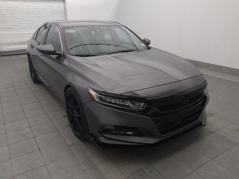 Used 2019 Honda Accord Sport image 13