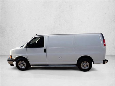 Used 2019 Chevrolet Express 2500 w/ Driver Convenience Package RWD image 2