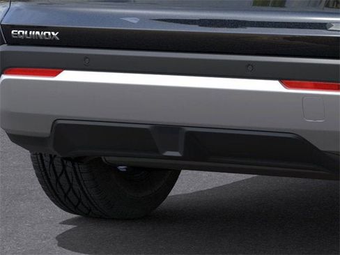 New 2026 Chevrolet Equinox LT w/ Safety and Technology Package image 14