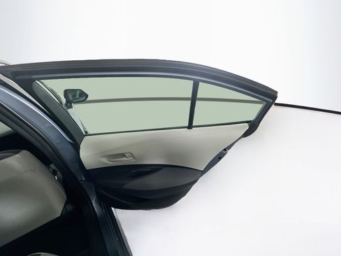 Used 2025 Toyota Corolla LE w/ Convenience Package FWD image 29