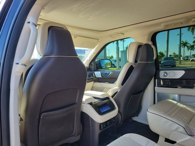 Used 2024 Lincoln Navigator Black Label AWD/4WD image 15
