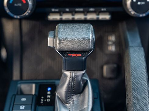 Used 2024 Toyota Tacoma TRD Sport image 36