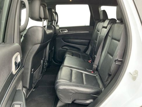 Used 2020 Jeep Grand Cherokee Limited image 21