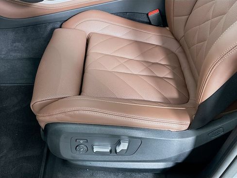 Used 2026 BMW X5 sDrive40i w/ Premium Package RWD image 21