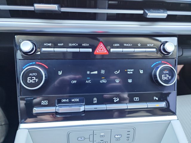 Used 2024 Hyundai Santa Fe SEL FWD image 16