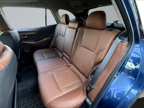 Used 2021 Subaru Outback Touring XT AWD/4WD image 18