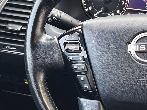 Used 2022 Nissan Armada SL w/ Captain's Chairs Package image 18