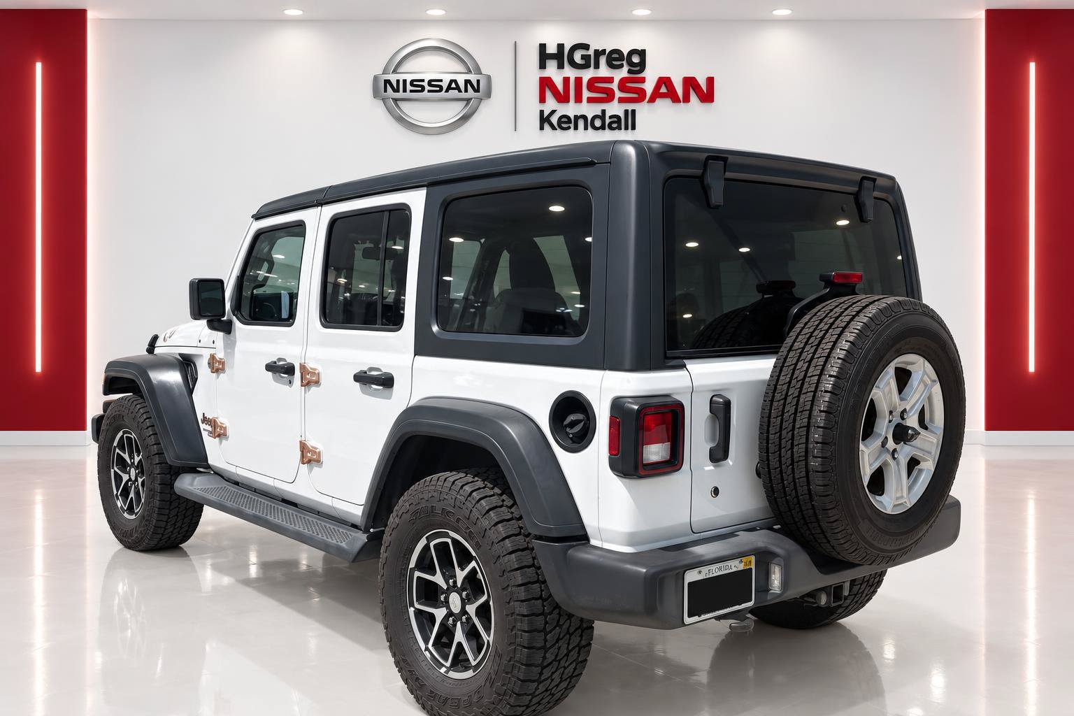 Used 2019 Jeep Wrangler Unlimited Sport S AWD/4WD image 2