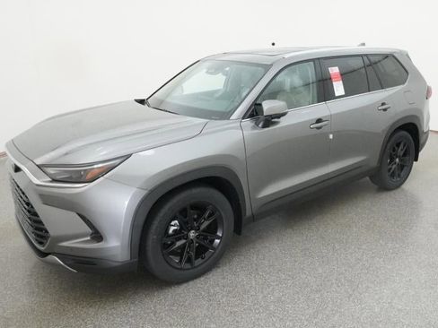 New 2026 Toyota Grand Highlander Limited image 34