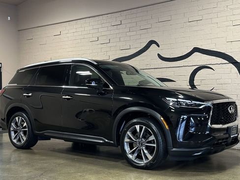 Used 2024 INFINITI QX60 Luxe AWD/4WD image 2