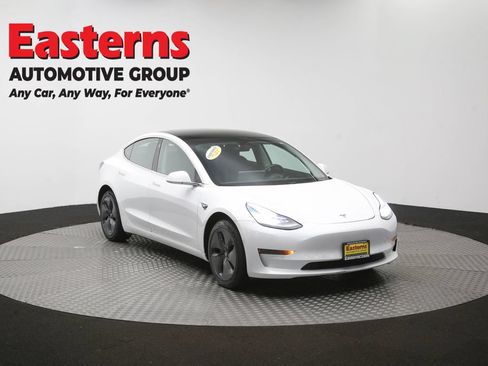 Used 2019 Tesla Model 3 Standard Range RWD image 44
