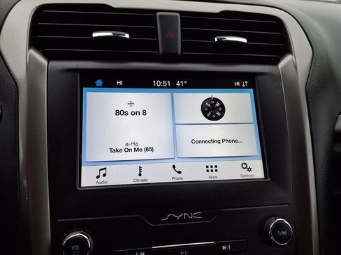 Used 2019 Ford Fusion SEL image 8