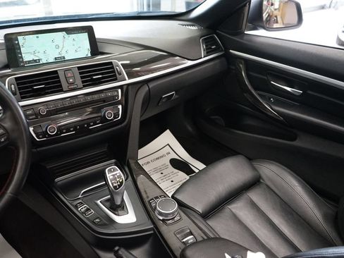 Used 2018 BMW 430i Convertible RWD image 16