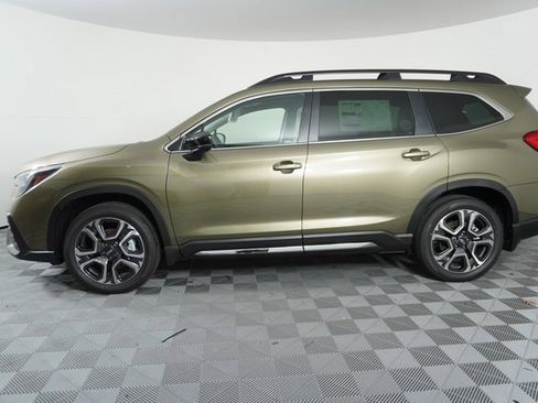 New 2026 Subaru Ascent Limited image 4