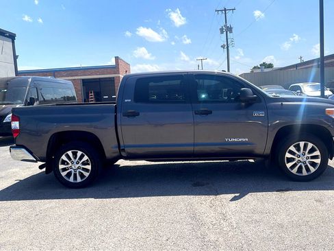 Used 2015 Toyota Tundra SR5 image 5