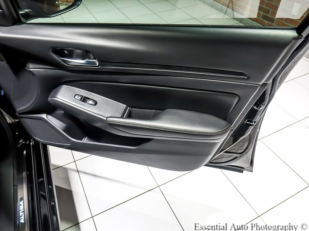 Used 2025 Nissan Altima 2.5 SV w/ SV Special Edition Package FWD image 28