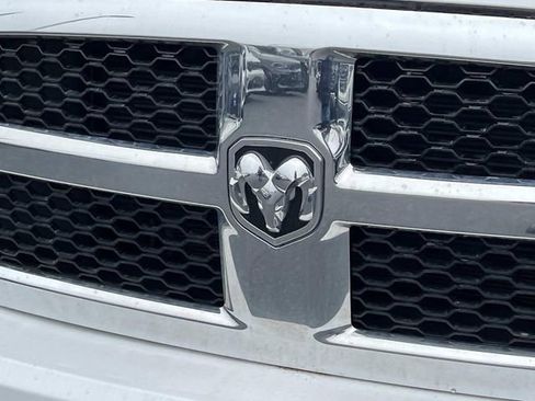 Used 2023 RAM 1500 Classic SLT AWD/4WD image 10