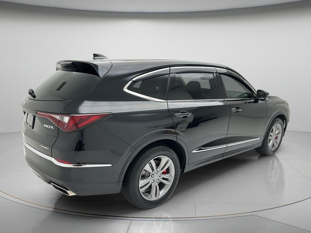 Used 2025 Acura MDX SH-AWD image 5