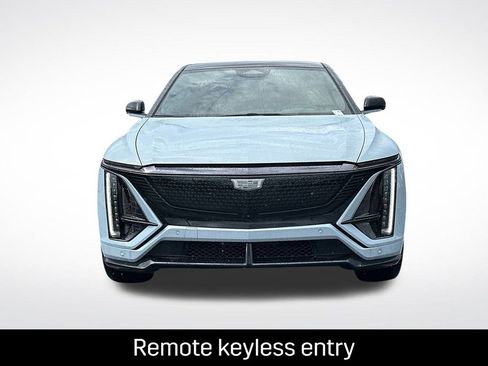 New 2026 Cadillac Lyriq V image 3