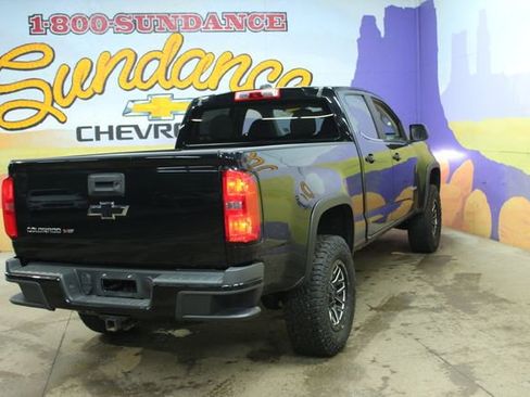 Used 2017 Chevrolet Colorado W/T w/ WT Convenience Package image 8