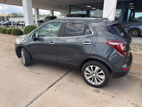 Used 2017 Buick Encore Preferred image 8