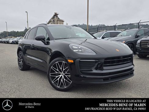 Used 2022 Porsche Macan image 1